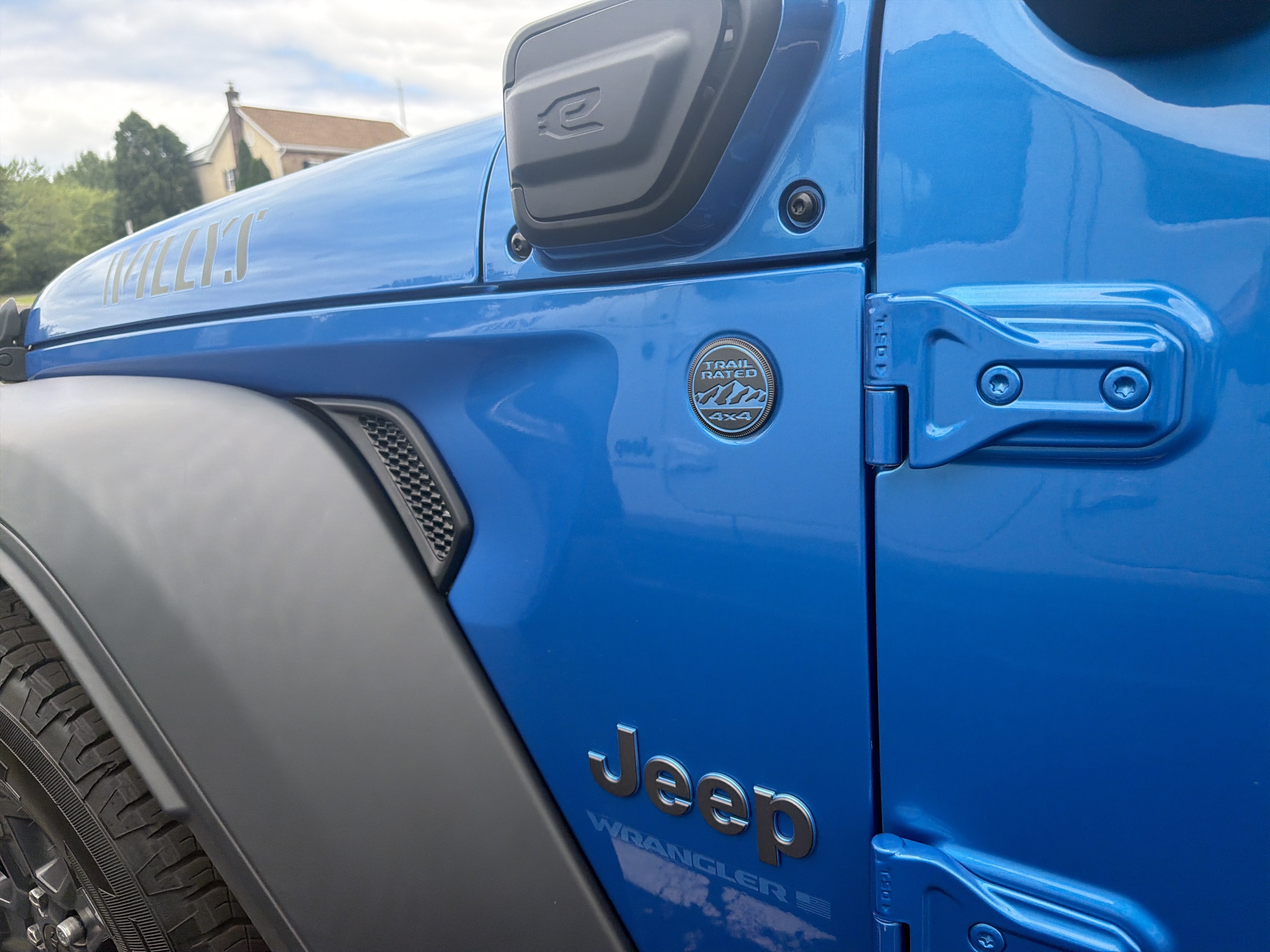 Certified 2023 Jeep Wrangler Unlimited w/ Convenience Group AWD/4WD image 31