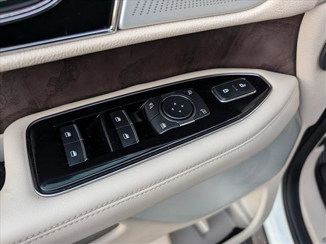 Used 2020 Lincoln Navigator Reserve w/ Luxury Package image 37