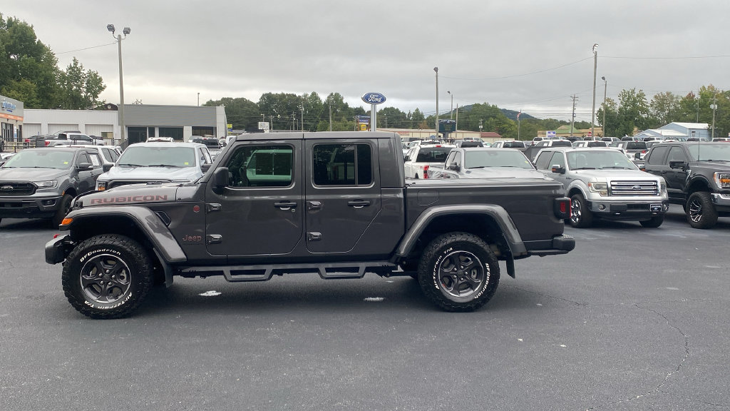 Used 2023 Jeep Gladiator Rubicon w/ Cold Weather Group AWD/4WD image 8