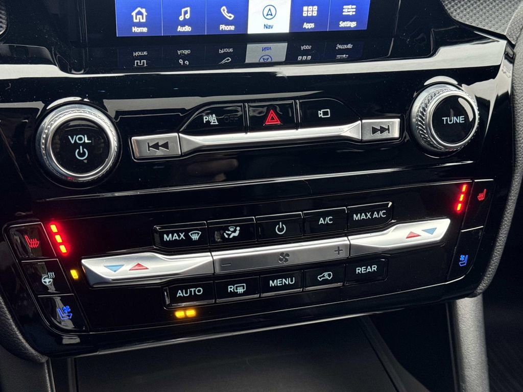 Used 2022 Ford Explorer ST w/ Equipment Group 401A AWD/4WD image 27