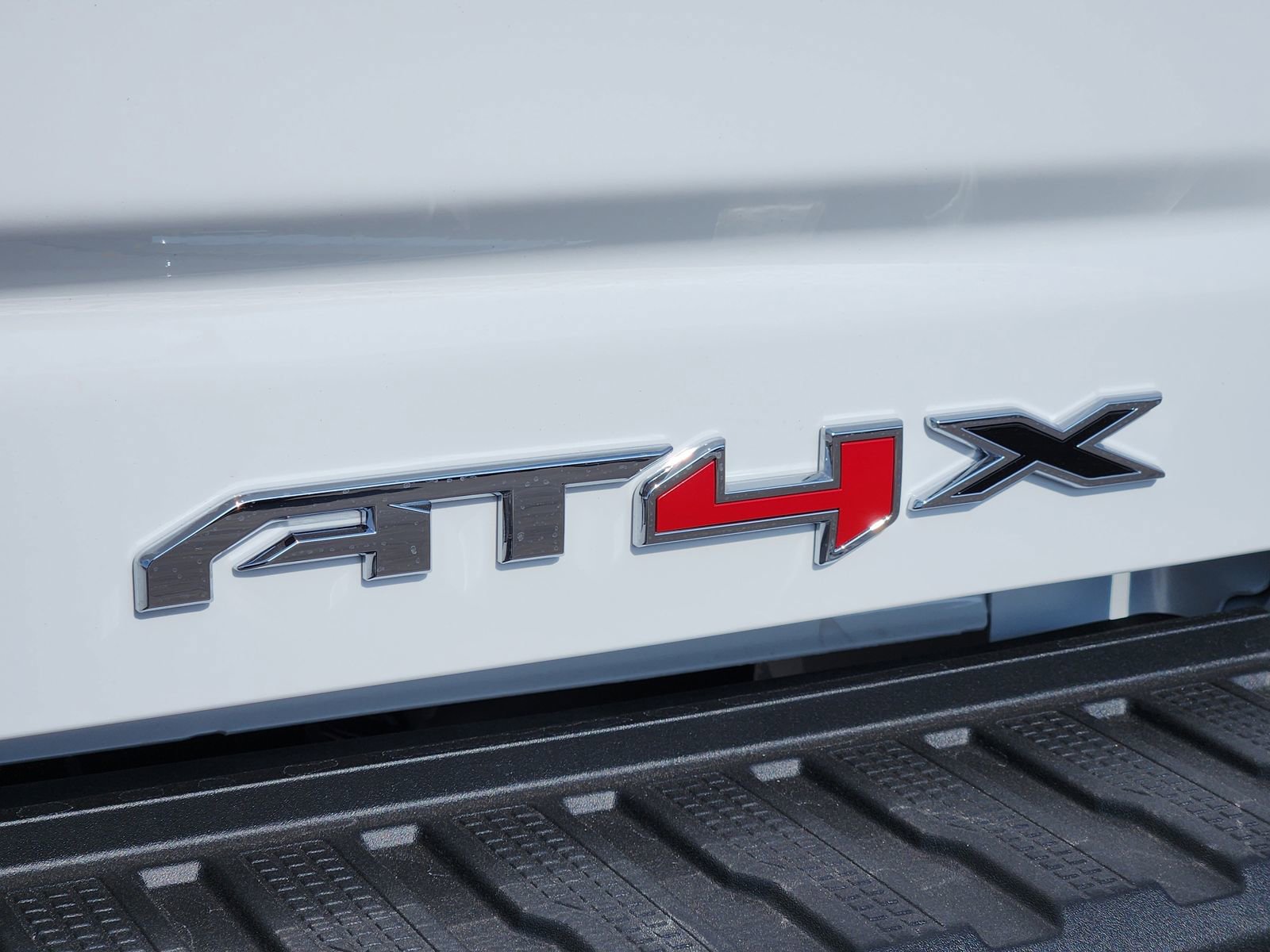 New 2026 GMC Sierra 2500 AT4X image 13