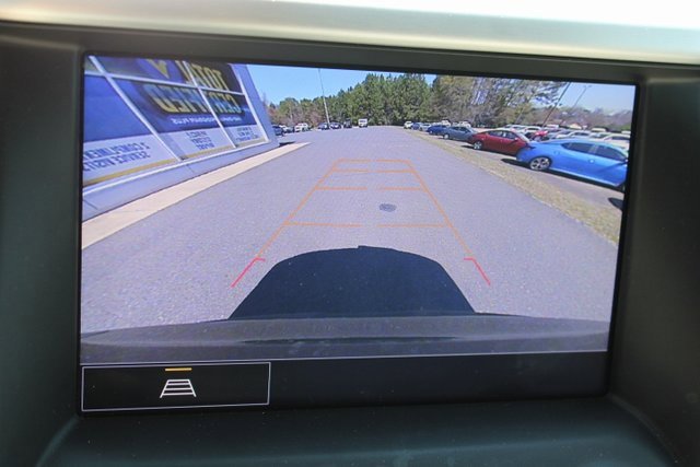 Certified 2023 GMC Acadia SLT image 10