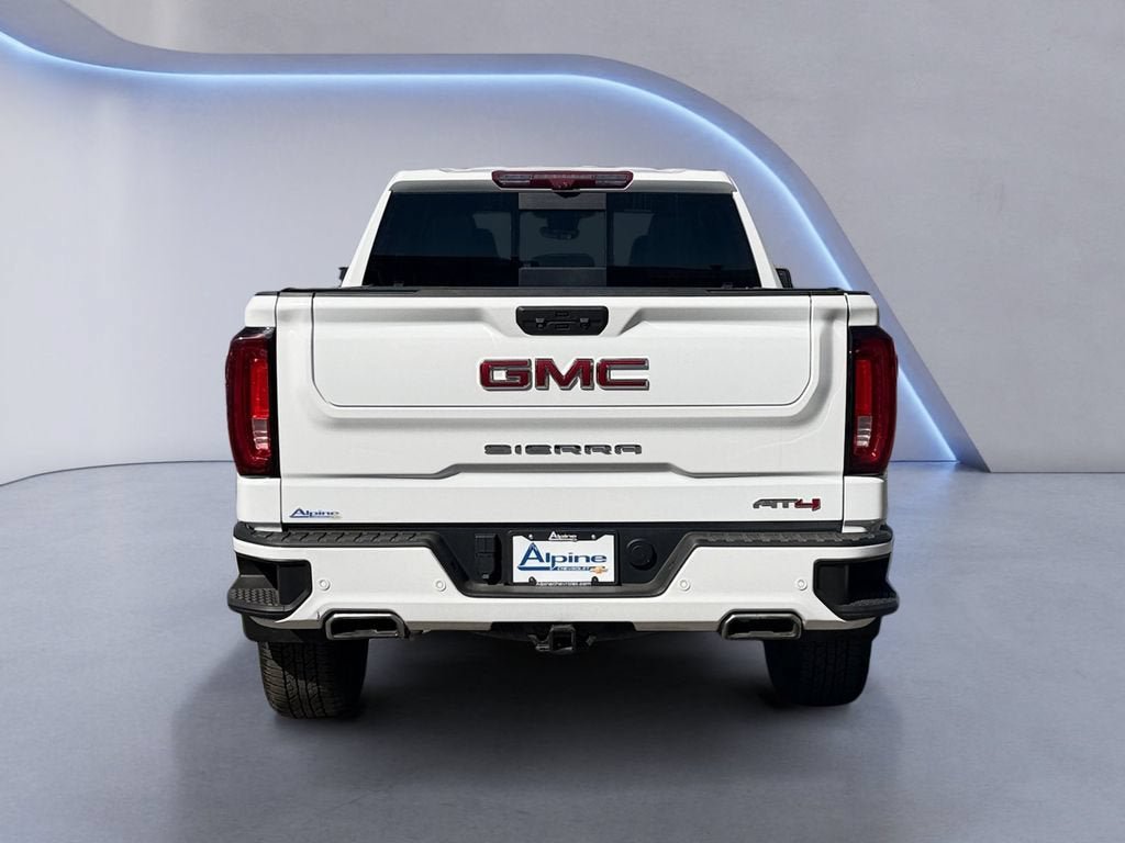 Used 2022 GMC Sierra 1500 AT4 w/ AT4 Premium Package AWD/4WD image 4