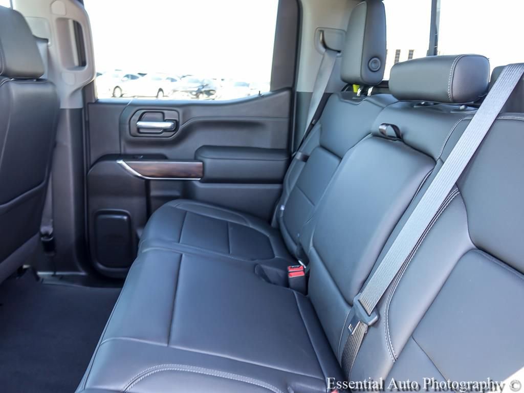 Used 2022 GMC Sierra 1500 SLT w/ SLT Premium Package AWD/4WD image 11
