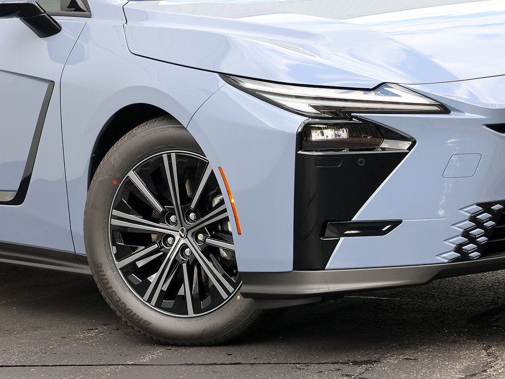 New 2026 Lexus ES 350h AWD w/ Convenience Package image 3