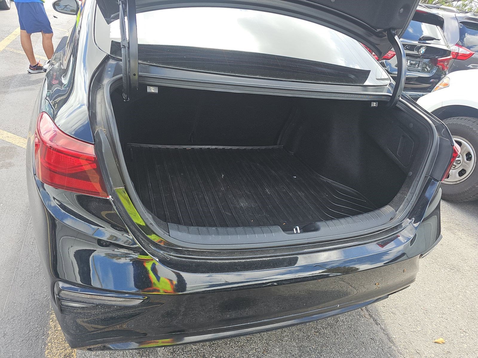 Used 2020 Kia Forte LXS image 13