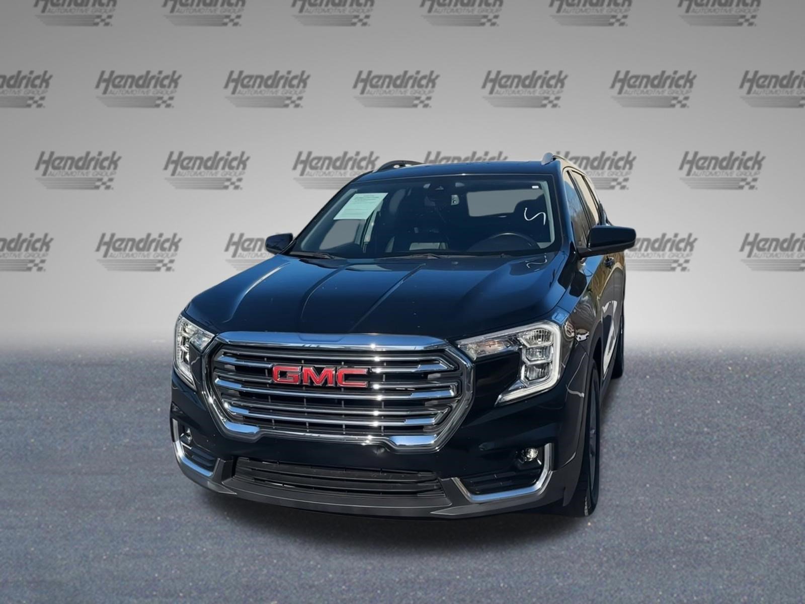 Used 2022 GMC Terrain SLT w/ LPO, Floor Liner Package image 38
