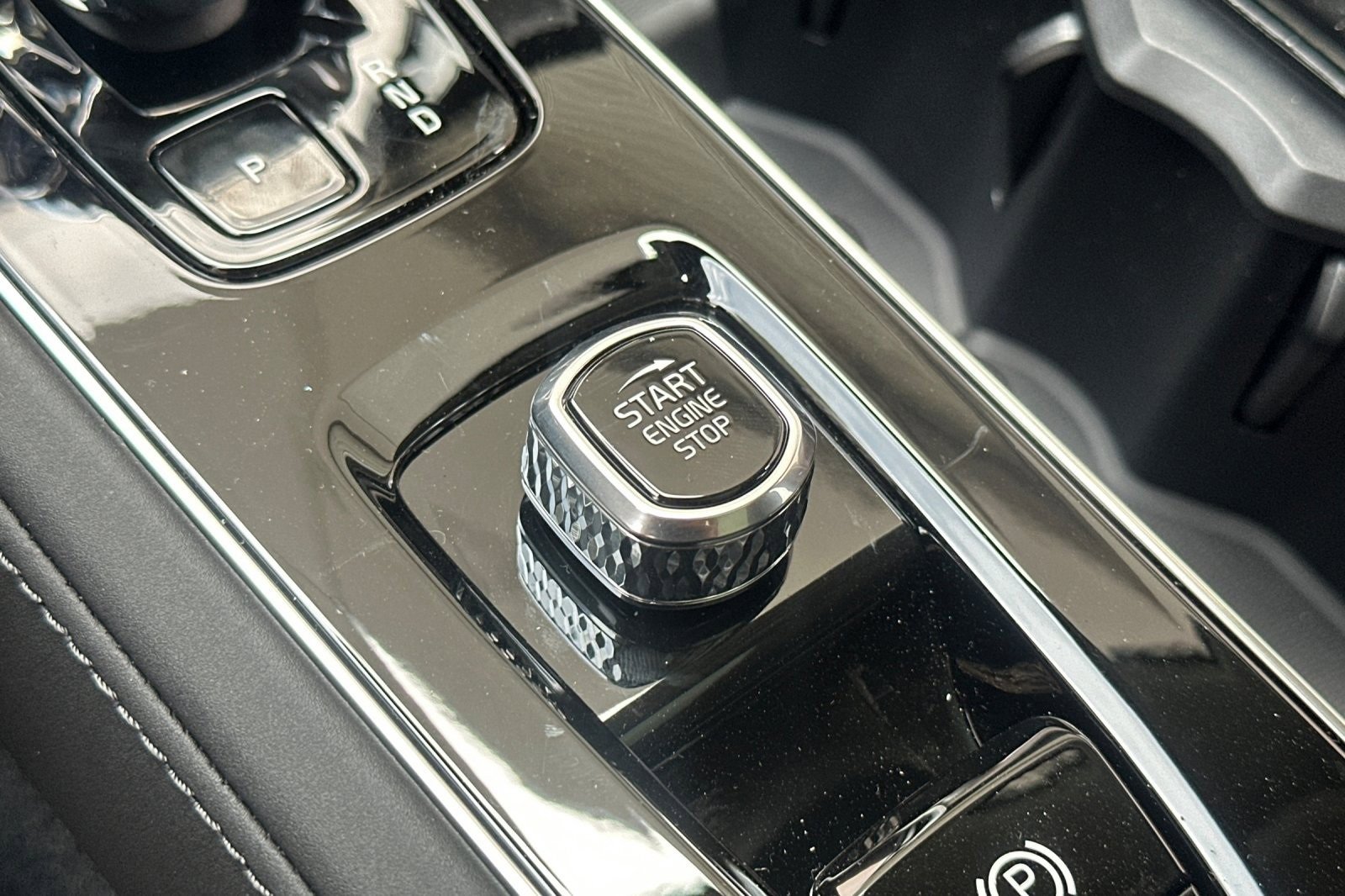 New 2026 Volvo XC90 B5 Plus image 26