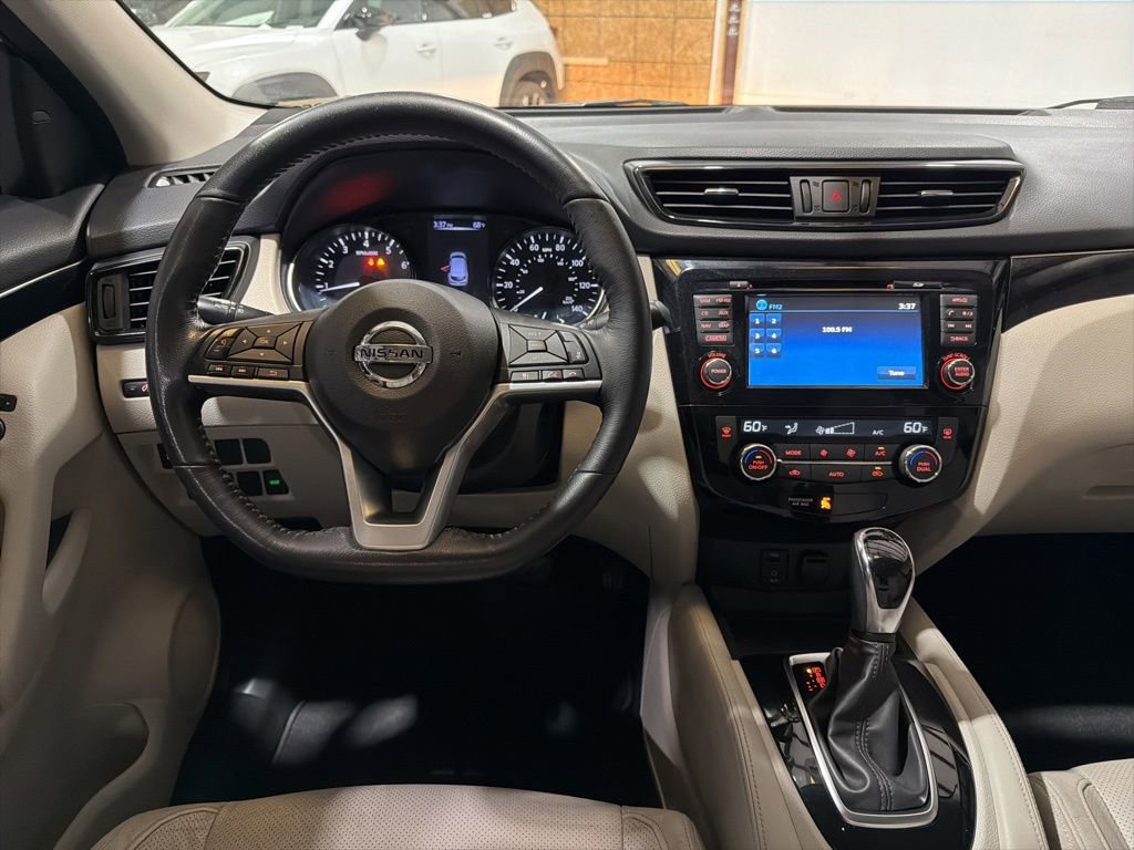 Used 2018 Nissan Rogue Sport SL image 54