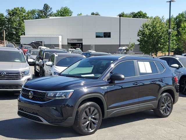 Certified 2024 Volkswagen Taos S FWD image 31