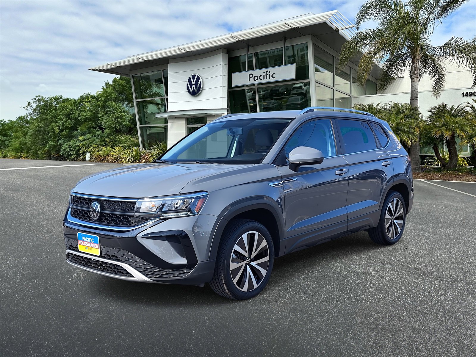 Used 2022 Volkswagen Taos SE
