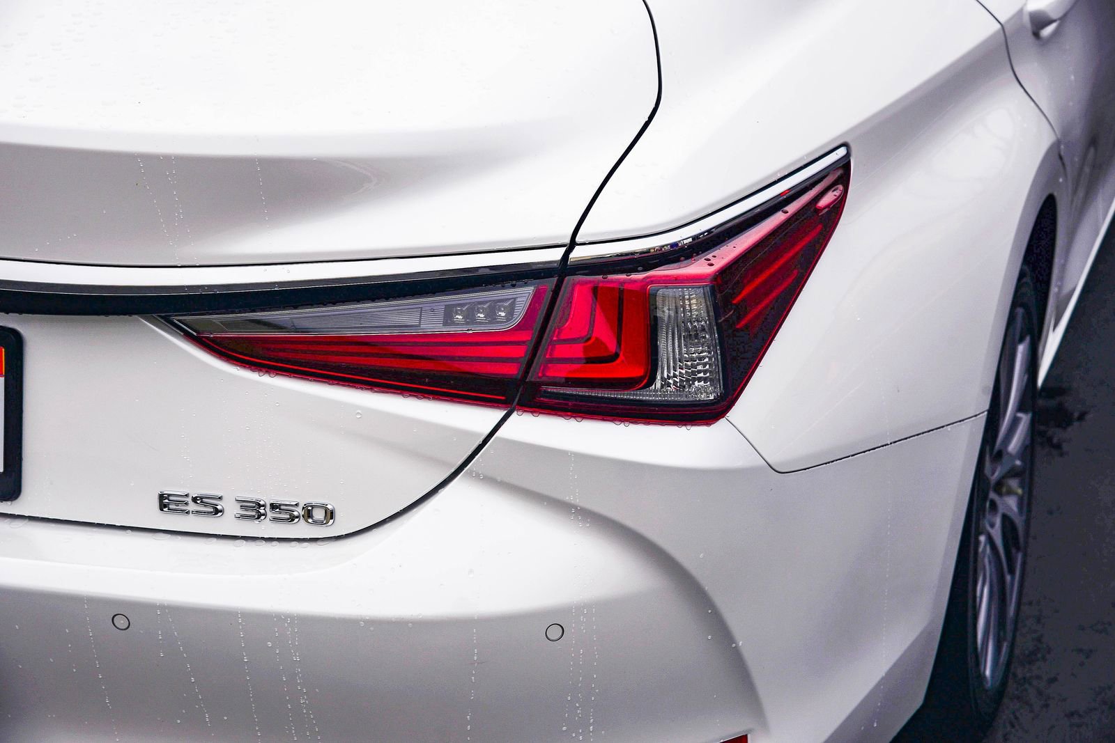 Used 2021 Lexus ES 350 w/ Premium Package image 8