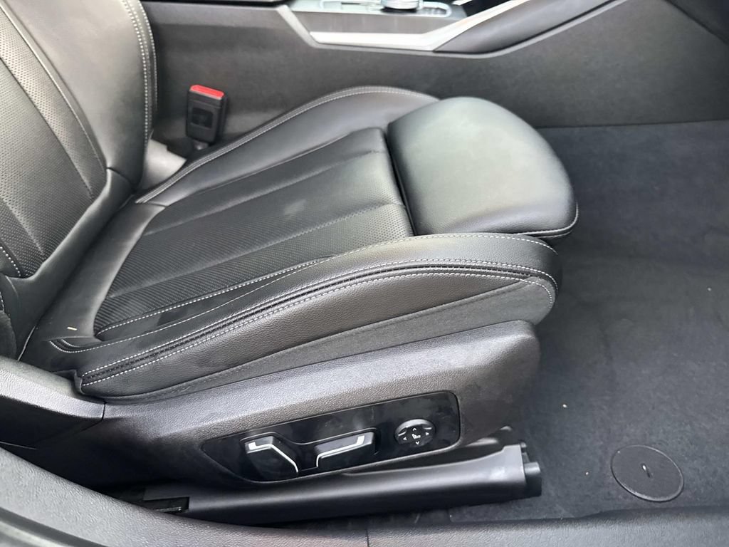 Used 2024 BMW 330i Sedan RWD image 14