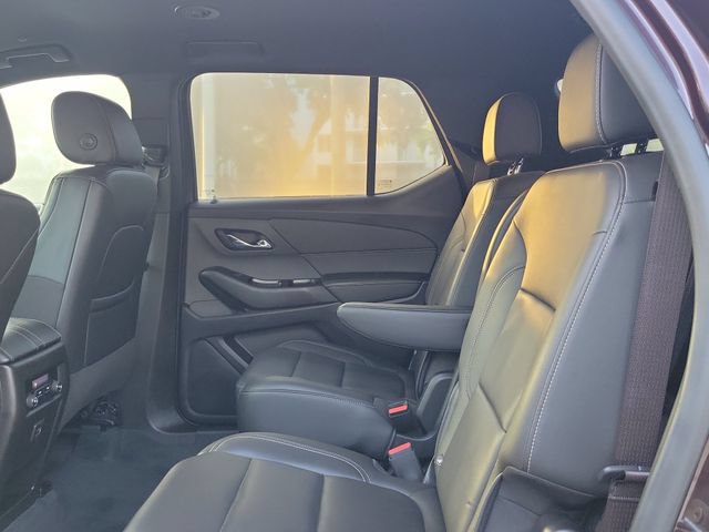 Used 2022 Chevrolet Traverse LT w/ LPO, Floor Liner Package FWD image 8