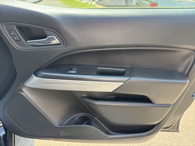 Used 2022 Chevrolet Colorado LT w/ Fleet Safety Package image 28