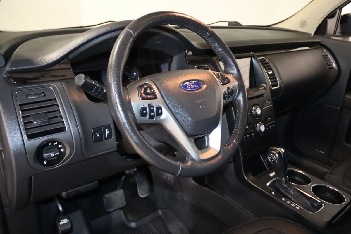Used 2018 Ford Flex SEL w/ Equipment Group 202A FWD image 31