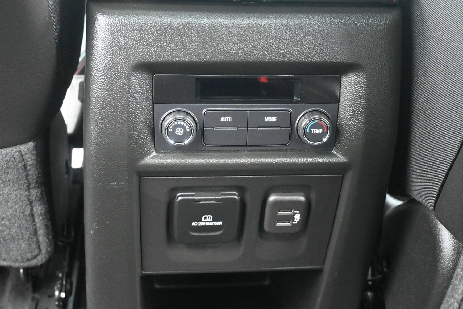 Used 2023 Chevrolet Traverse RS AWD/4WD image 41