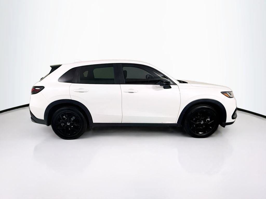 Used 2024 Honda HR-V Sport image 4