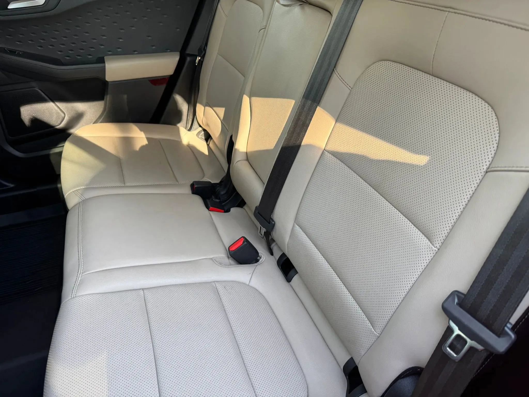 Used 2020 Ford Escape SEL image 21