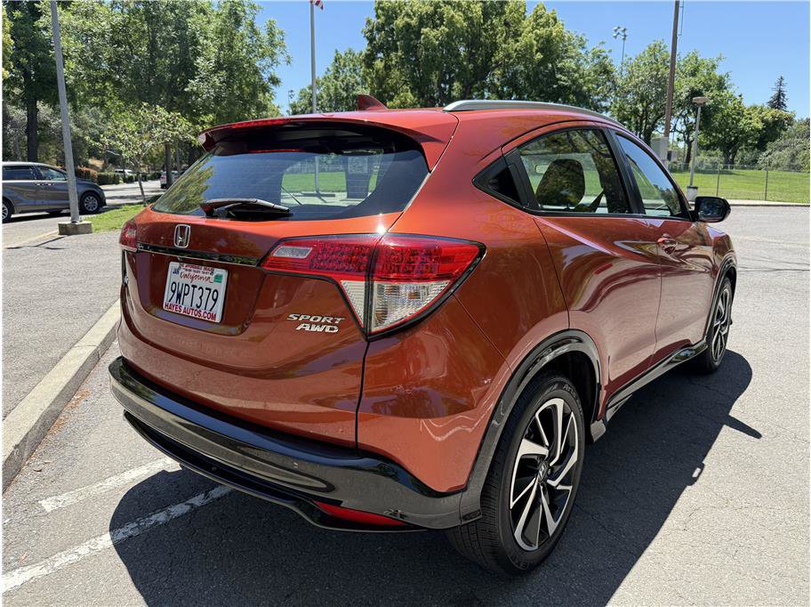 Used 2019 Honda HR-V Sport image 5