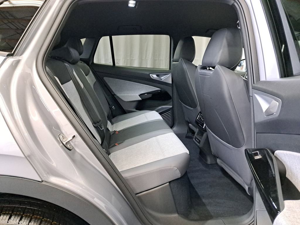New 2026 Volkswagen ID.4 Pro AWD/4WD image 15