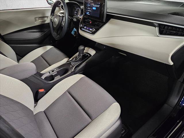 Used 2023 Toyota Corolla LE w/ Carpet Mat Package (TMS) FWD image 19