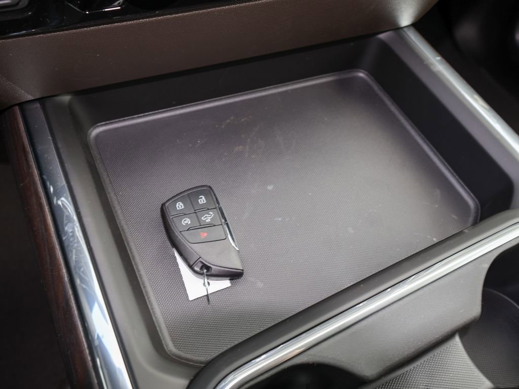 New 2026 GMC Sierra 3500 SLT w/ SLT Premium Package AWD/4WD image 25