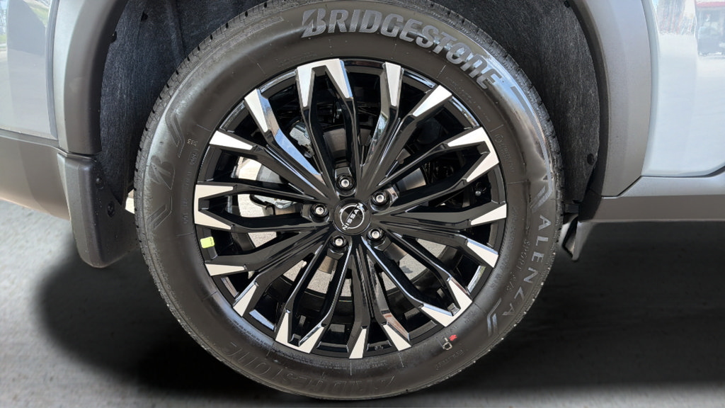 New 2026 Nissan Rogue Dark Armor FWD image 26
