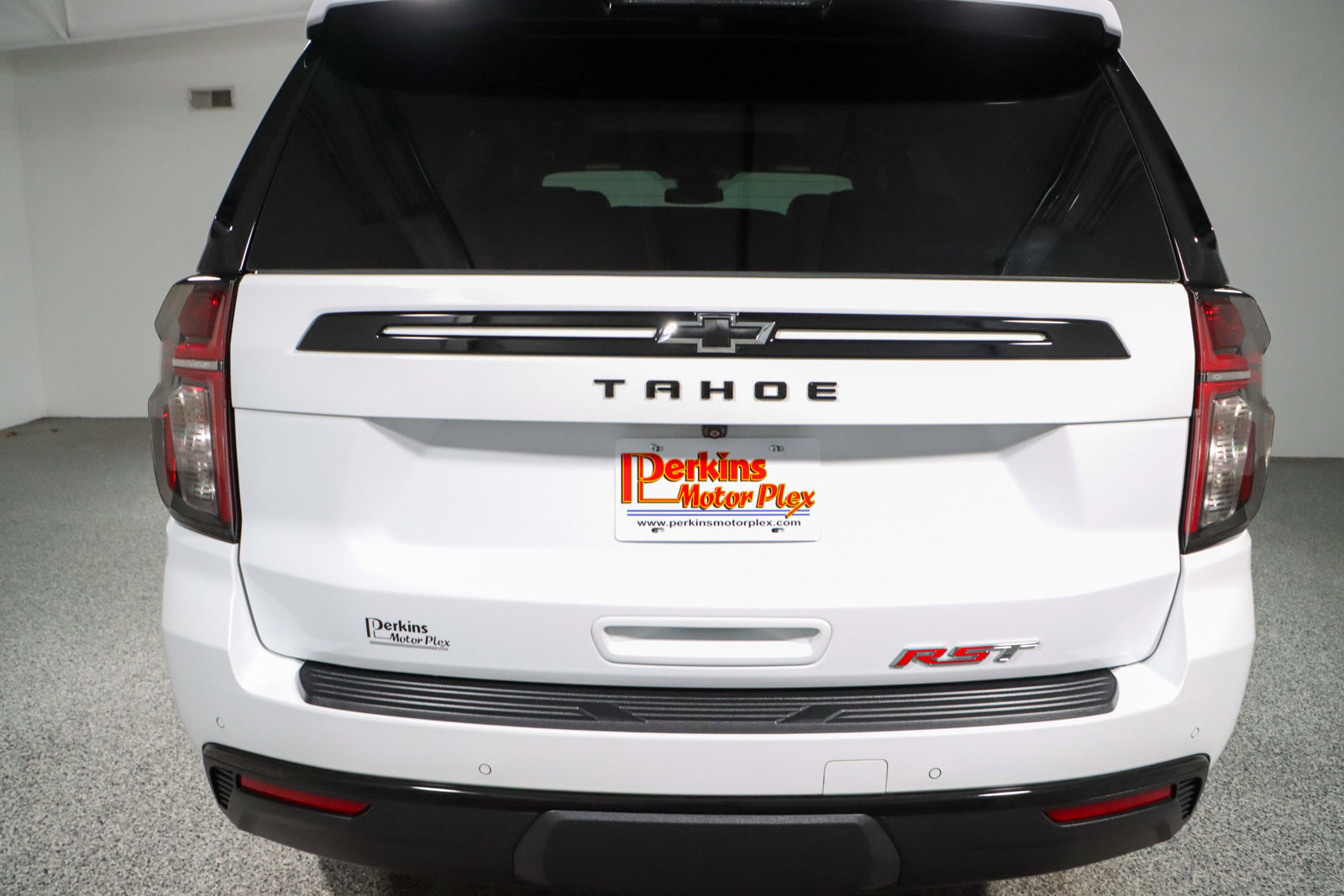 Used 2024 Chevrolet Tahoe RST w/ Luxury Package RWD image 8