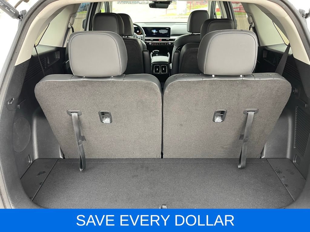 Used 2024 Kia Sorento EX w/ Panoramic Sunroof Package FWD image 6
