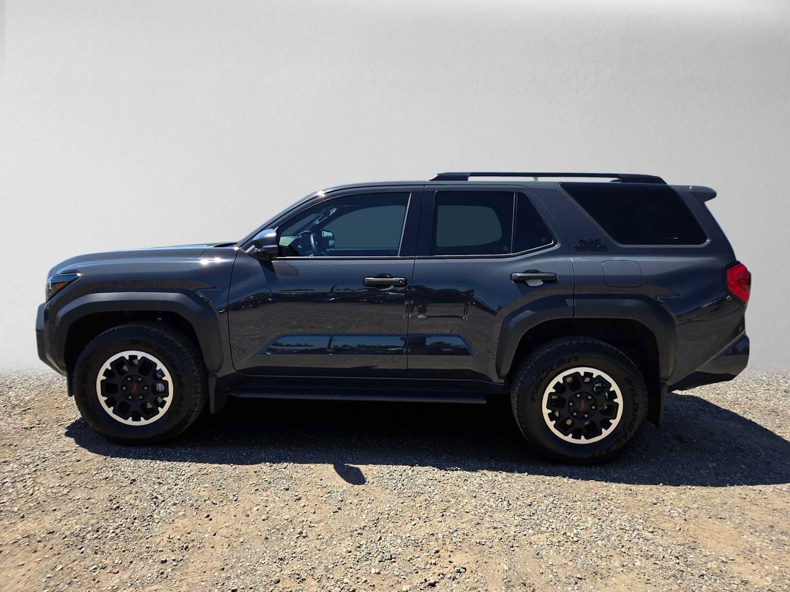 Certified 2025 Toyota 4Runner TRD Off-Road Premium AWD/4WD image 13
