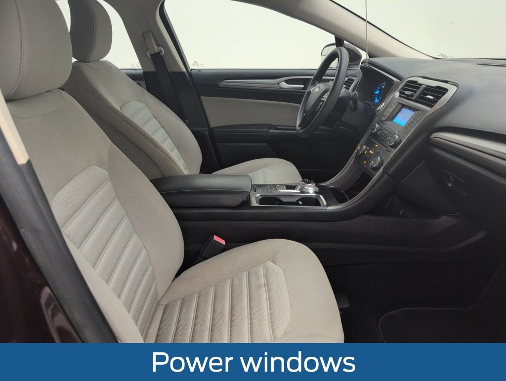 Used 2017 Ford Fusion S image 15