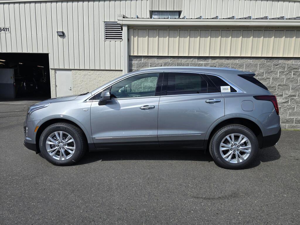 New 2026 Cadillac XT5 Luxury AWD/4WD image 3