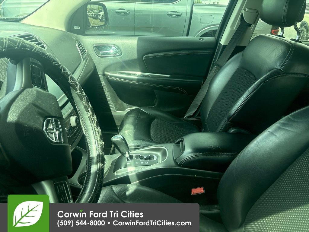 Used 2015 Dodge Journey Crossroad w/ Flexible Seating Group AWD/4WD image 6
