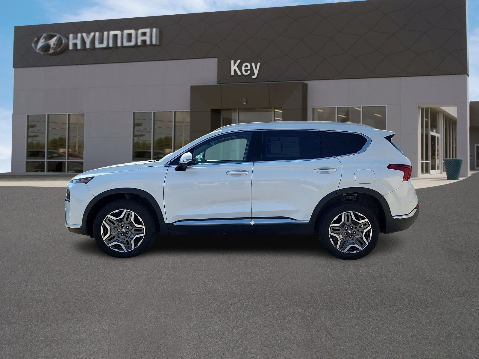 Used 2022 Hyundai Santa Fe Limited AWD/4WD image 5