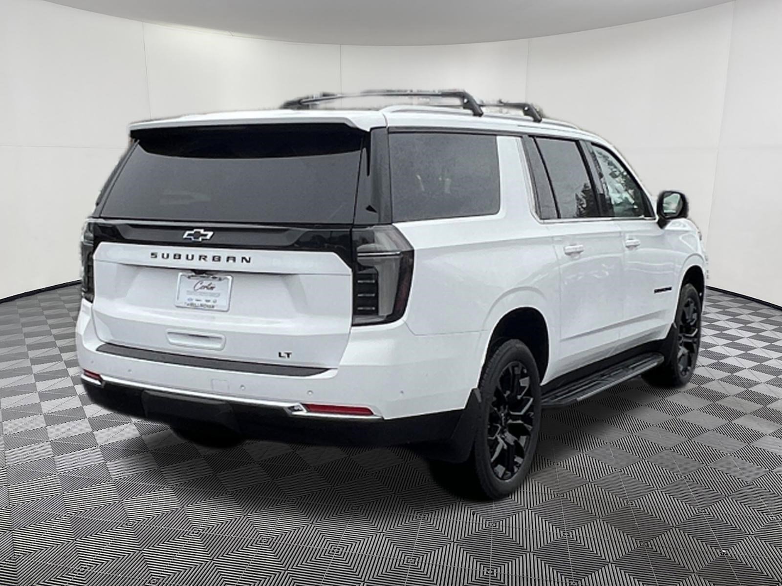 New 2026 Chevrolet Suburban LT w/ Comfort Package AWD/4WD image 6