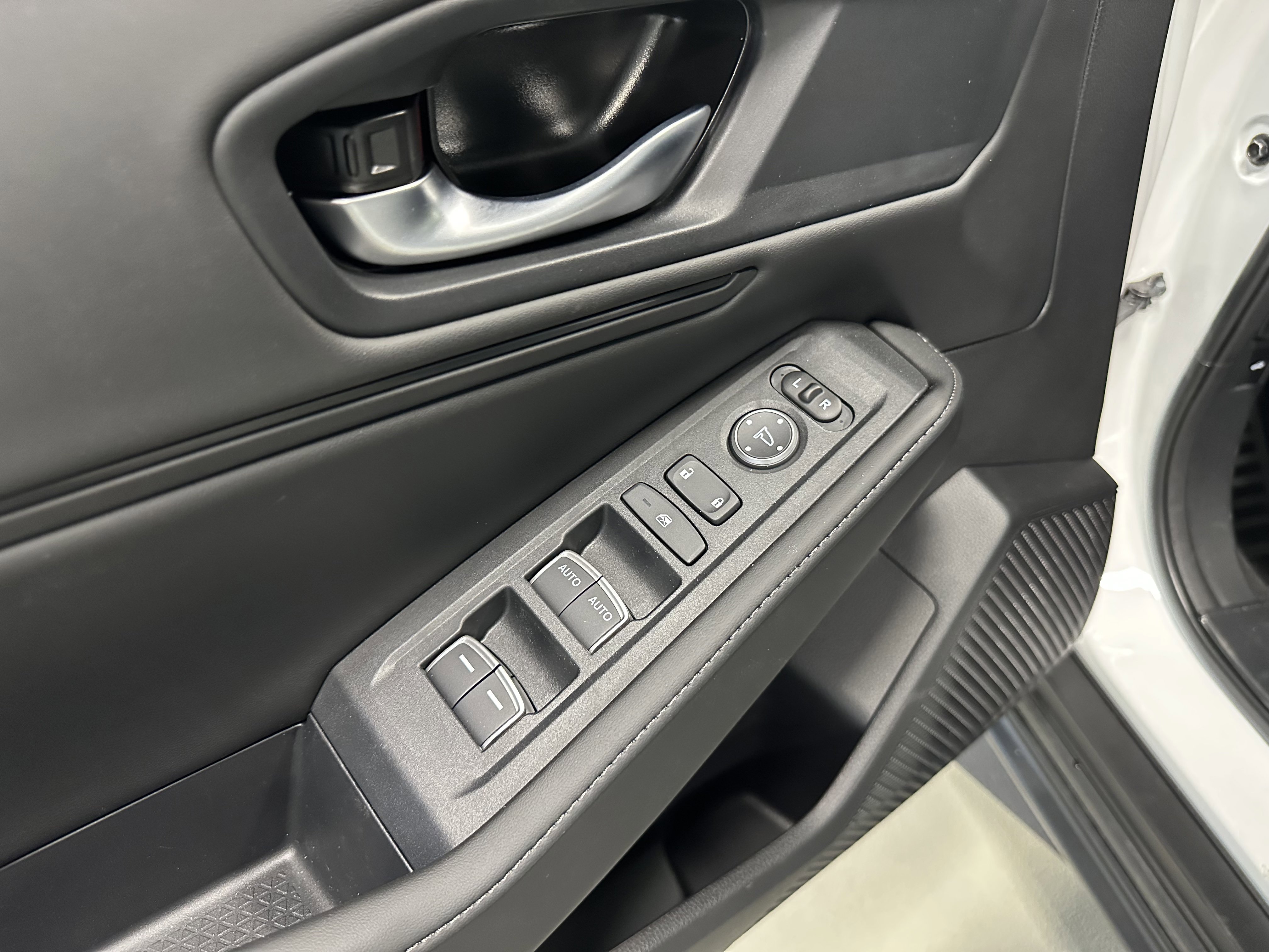 New 2025 Honda Accord Sport image 15