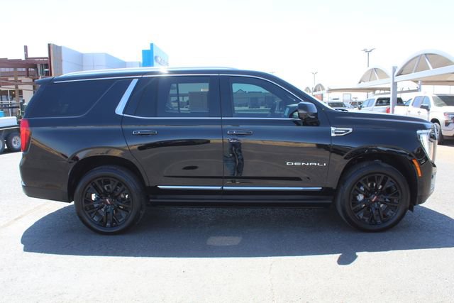 Used 2025 GMC Yukon Denali w/ Denali Reserve Package image 2