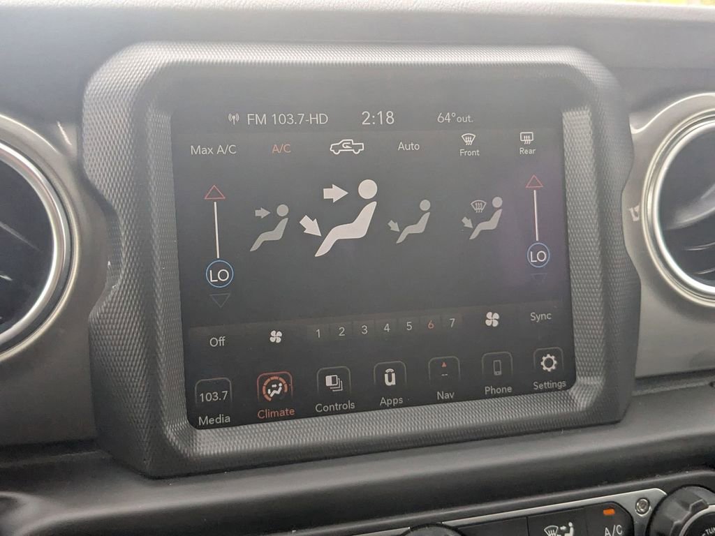 Used 2023 Jeep Gladiator Overland image 20