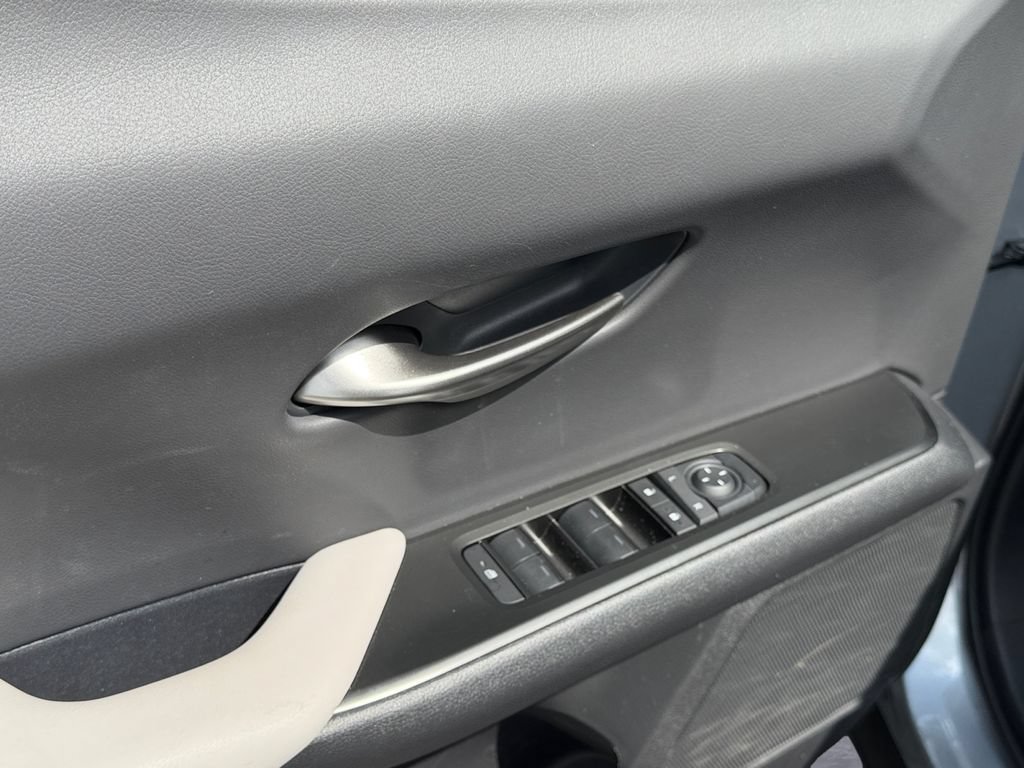 Used 2025 Lexus UX 300h AWD w/ Cold Area Package image 14