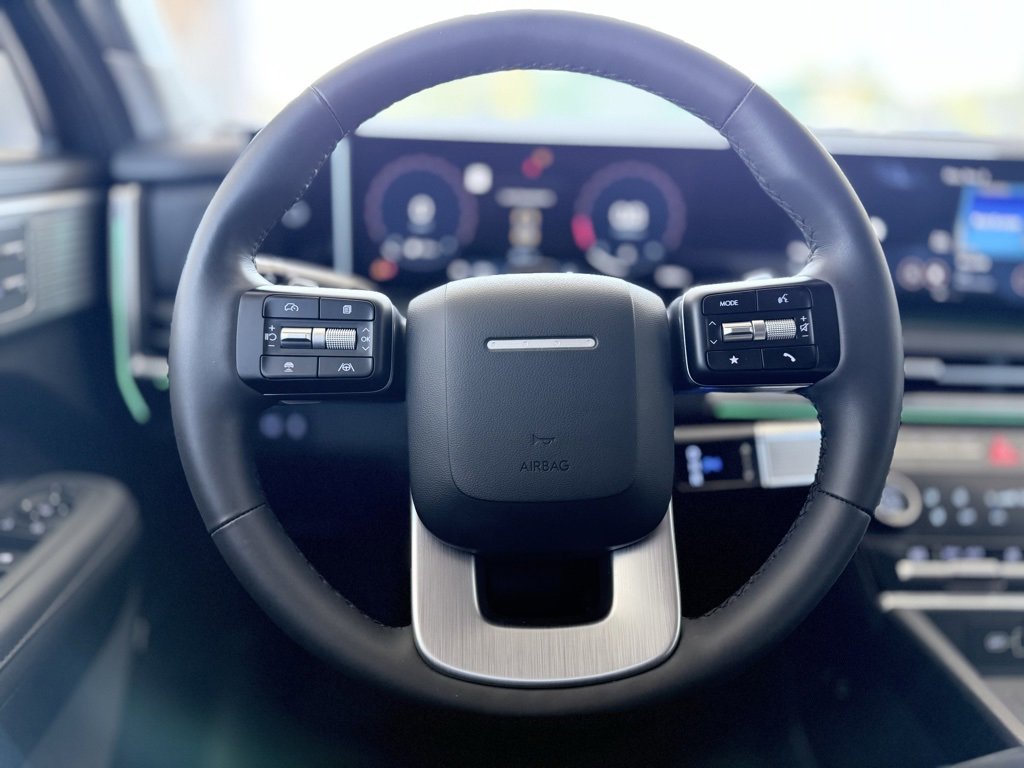 New 2025 Hyundai Santa Fe Limited image 12