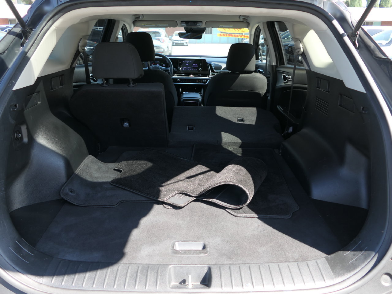 Used 2023 Kia Sportage LX AWD/4WD image 24