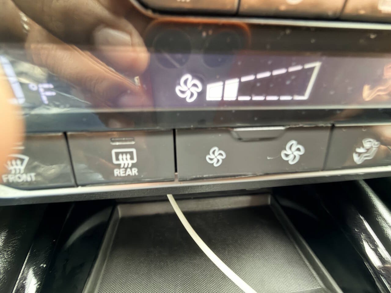 Used 2020 Nissan Altima 2.5 SL FWD image 8