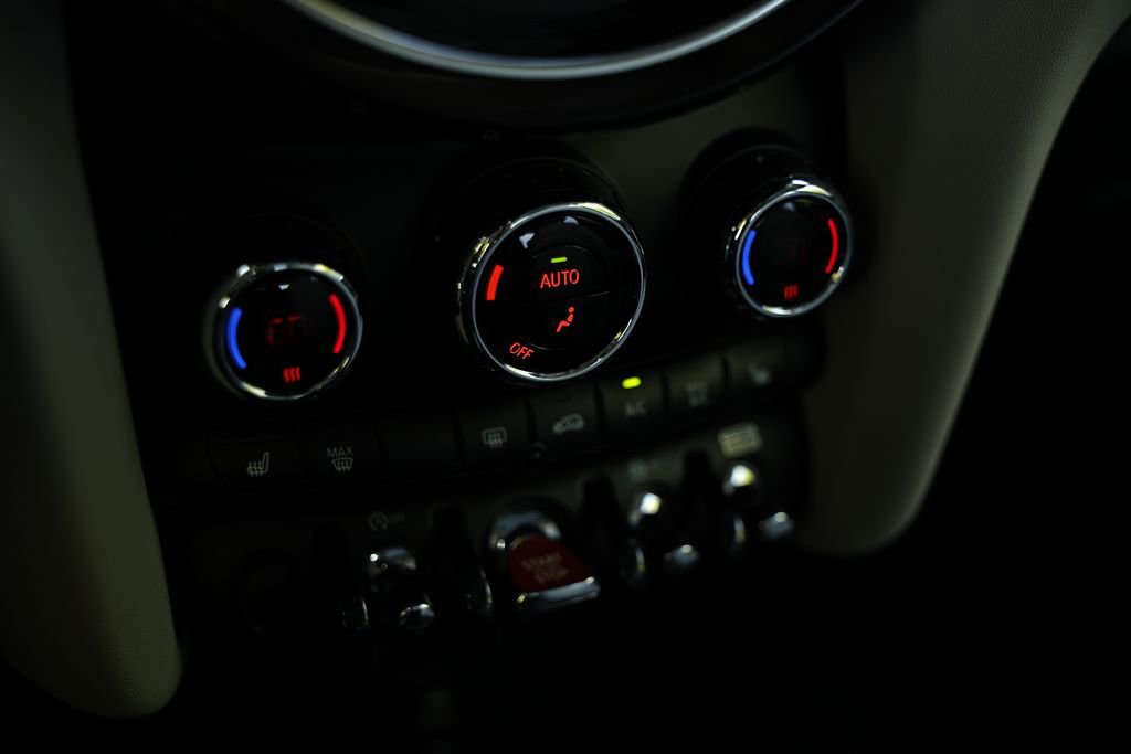 Used 2024 MINI Cooper S image 35