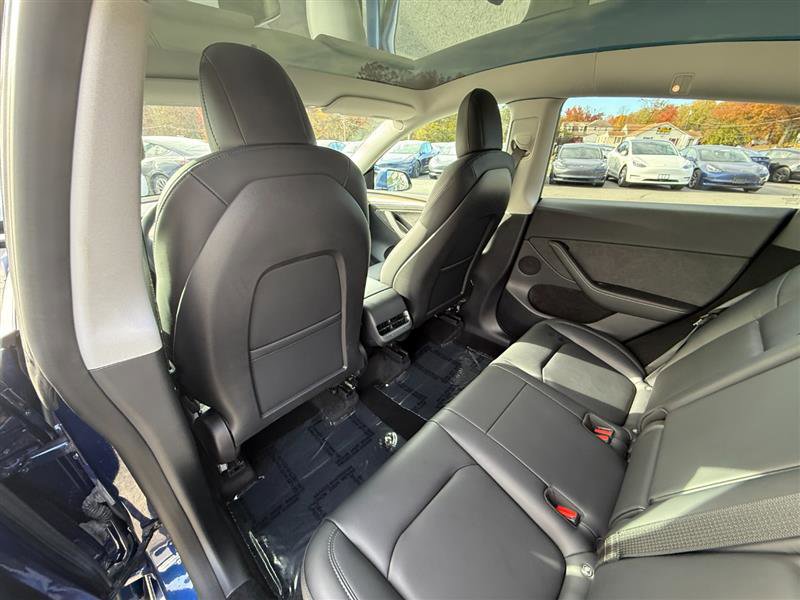 Used 2023 Tesla Model Y Performance image 15