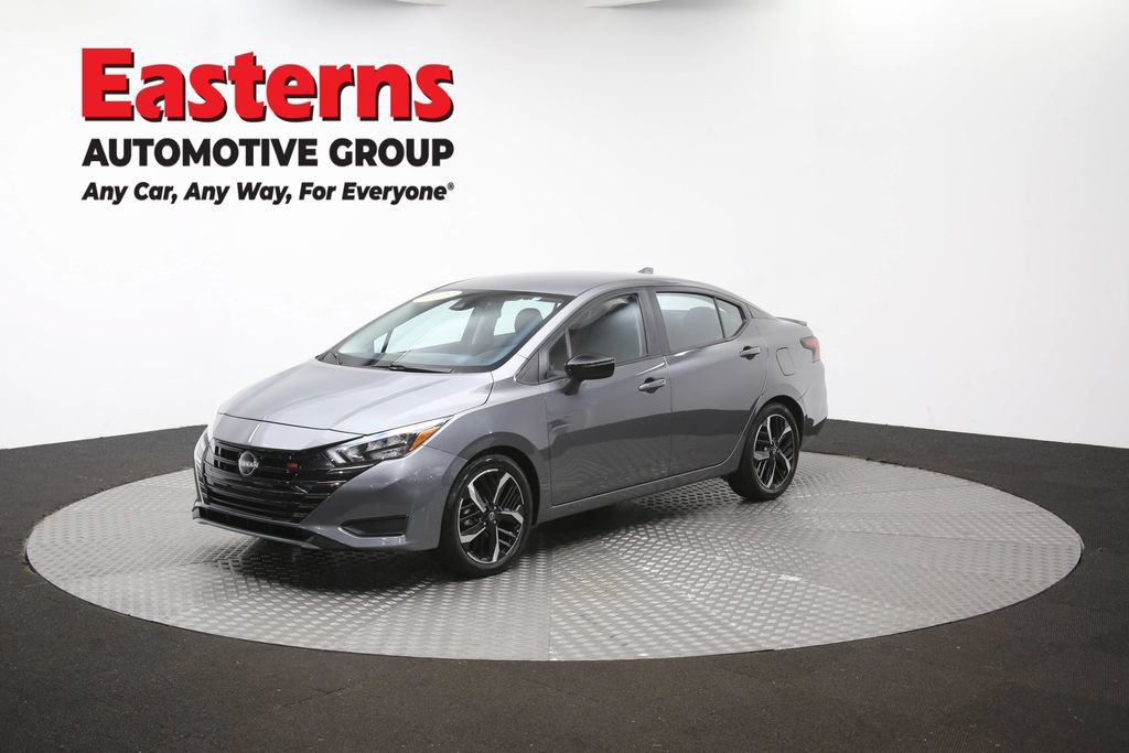 Used 2024 Nissan Versa SR FWD image 58