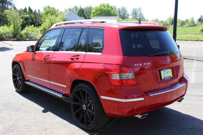 Used 2010 Mercedes-Benz GLK 350 4MATIC image 3