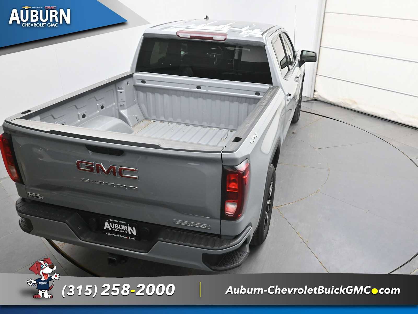 Used 2024 GMC Sierra 1500 Elevation image 29