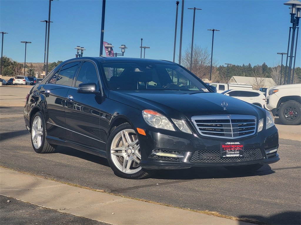 Used 2012 Mercedes-Benz E 550 4MATIC Sedan image 2