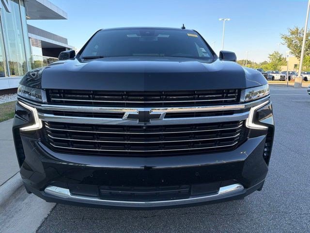 Used 2024 Chevrolet Tahoe LT w/ Luxury Package AWD/4WD image 9